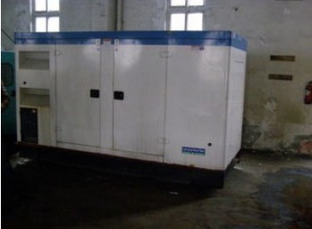 秦都康明斯150kw大型柴油二手发电机组